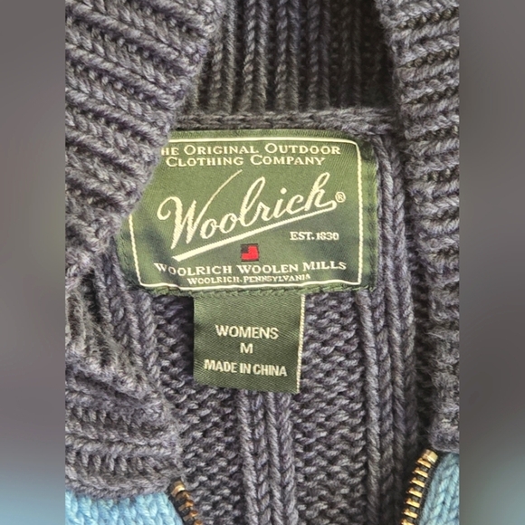 Women's Woolrich Yellowstone Here I Come Cabincore Rustic Vest, Medium - Picture 3 of 4